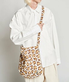 rehacer rehacer:Leopard Loop Pouch Bag-LARGE- レアセル バッグ ショルダーバッグ ベージュ グレー【送料無料】