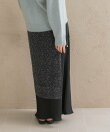 スモールフラワープリントラップスカート