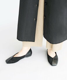 RiiiKa スクエアトゥコンビパンプス リーカ シューズ・靴 パンプス ブラック ベージュ カーキ【送料無料】