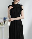 フリルデザイン 消しプリーツ ロングワンピース