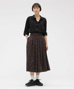 MARGARET HOWELL POLKA DOT COTTON POPLIN SKIRT �}�[�K���b�g�E�n�E�G�� �X�J�[�g ���̑��̃X�J�[�g �u���E�� �O���[���y���������z