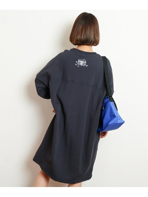 Ray Cassin フェスに行きたい恐竜スウェットワンピース Rakuten Fashion 楽天ファッション 旧楽天ブランドアベニュー Q