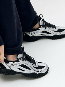 FILA �yemmi×FILA�zECHAPPE �G�~ �V���[�Y�E�C �X�j�[�J�[�y���������z