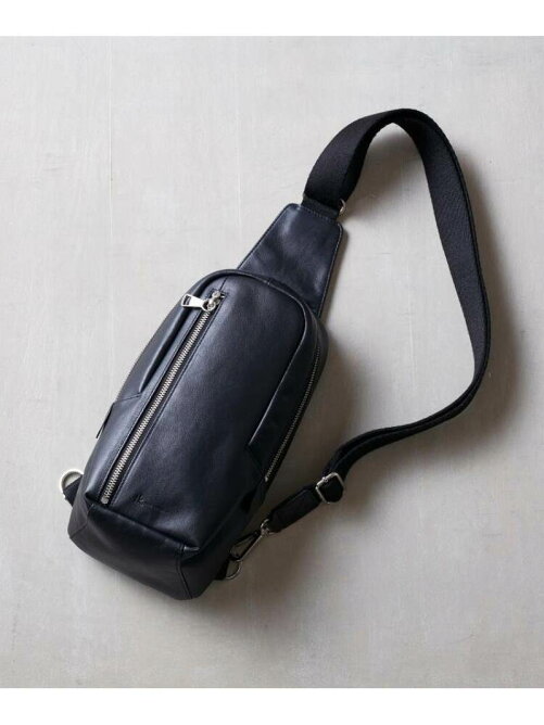 Tk Takeo Kikuchi イタリアンレザー縦型ボディバッグ Rakuten Fashion 楽天ファッション 旧楽天ブランドアベニュー Be1424