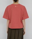 クロップドTee