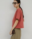 クロップドTee