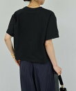 クロップドTee