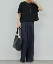 クロップドTee