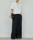 クロップドTee