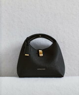 CHARLES & KEITH Chance チャンス メタリックアクセントバケットバッグ チャールズアンドキース バッグ …