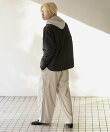 パデッドルーズシャツ