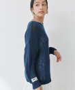 モヘヤブレンドルーズネックニット