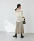 モヘヤブレンドルーズネックニット