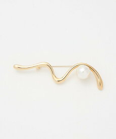 【SALE／20%OFF】UNITED ARROWS green label relaxing ウェーブ&フェイクパール ブローチ ユナイテッドアローズ グリーンレーベルリラクシング アクセサリー・腕時計 ブローチ・コサージュ・バッジ ゴールド シルバー
