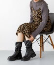 厚底シャーリングブーツ