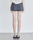 レイヤードデザインベルティッドショートパンツ