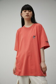 AZUL BY MOUSSY 【SUNBEAMS CAMPERS】ONE POINT LOGO TEE アズールバイマウジー トップス カットソー・Tシャツ ホワイト ブラック オレンジ