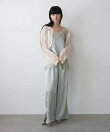 透かし編みニットトップス
