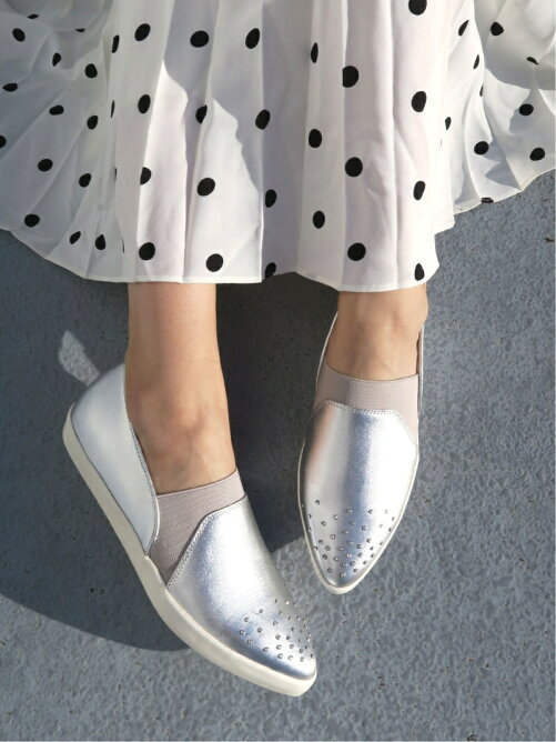 Esmeralda Mio Notis ミオノティス ポインテッドラインストーンスニーカー Rakuten Fashion 楽天ファッション 旧楽天ブランドアベニュー Bj7470