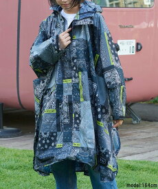 【SALE／10%OFF】KiU KiU/KiU NEW STANDARD RAIN PONCHO フェス ポンチョ レインポンチョ レインコート レイングッズ レインウェア フード付き 無地 柄 通勤 通学 雨具 カッパ 雨合羽 キウ K163 セットアップセブン ジャケット・アウター レインコート ブラック 【送料無料】