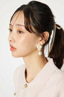 rienda 【森香澄さん着用】ランダムメニーフェイクパールピアス リエンダ アクセサリー・腕時計 その他の…