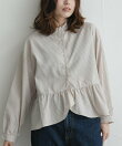 『WEB限定』スタンドカラーフリルペプラムブラウス