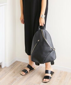 【SALE／20%OFF】andme フェイクレザー ジップ リュックサック アンドミー バッグ リュック・バックパック ホワイト ブラック グレー【送料無料】