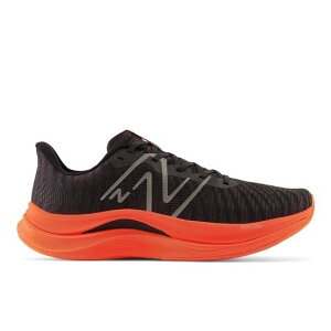 �ySALE�^20%OFF�zNew Balance �y�����j���O�zFuelCell Propel v4 LO4 �j���[�o�����X �V���[�Y�E�C �X�j�[�J�[ �u���b�N�y���������z