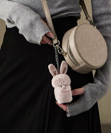 FashionLetter パール付きファーうさぎチャーム グローブホルダー ビーフラット アクセサリー・腕時計 その他のアクセサリー・腕時計 ブラック ピンク グレー