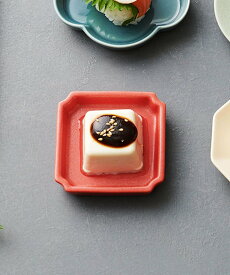 【SALE／40%OFF】LAKOLE 【美濃焼き】OBANZAI祝い豆皿 ラコレ 食器・調理器具・キッチン用品 食器・皿 レッド ブラック ホワイト