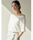 オフショルダーTシャツ