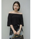 オフショルダーTシャツ