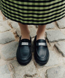 ADAM ET ROPE' FEMME �yHUNTER for ADAM ET ROPE'�z�ʒ� LOAFER MULE �A�_���G���y �V���[�Y�E�C ���C���V���[�Y�E�u�[�c �x�[�W�� �u���b�N�y���������z