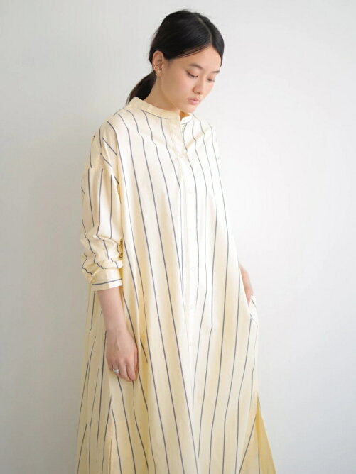 American Holic サイドスリットバンドカラーフレアワンピース Rakuten Fashion 楽天ファッション 旧楽天ブランドアベニュー Cg1571