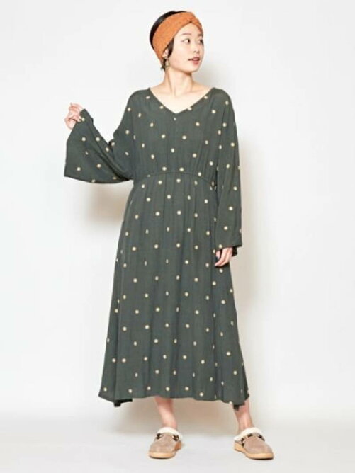 チャイハネ Yul 小花柄刺繍ロングワンピース Rakuten Fashion 楽天ファッション 旧楽天ブランドアベニュー Bq9577