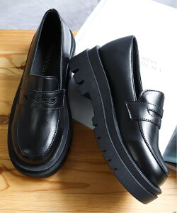 ySALE^30%OFFzLibertyDoll 5cmq[ s[X ؍t@bV yj[[t@[ 3042 TG[tbgEFA[ V[YEC [t@[ ubN zCg uE