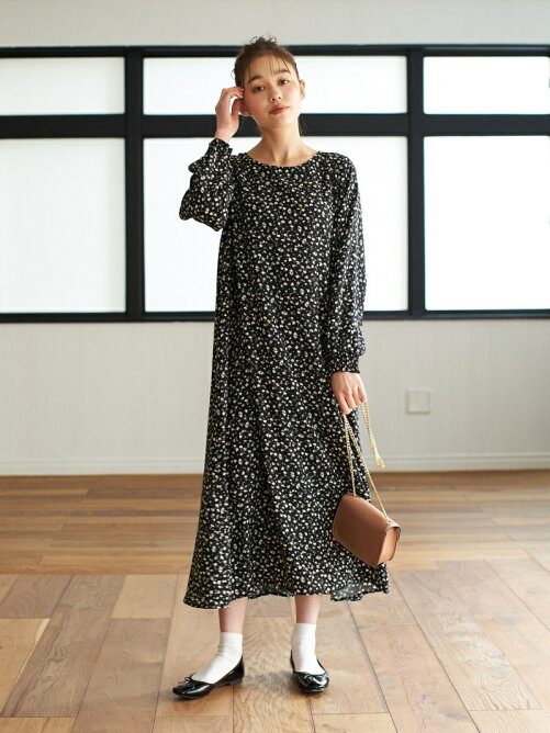Earth Music Ecology 花柄プリントワンピース Rakuten Fashion 楽天ファッション 旧楽天ブランドアベニュー Ab7580