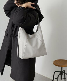 ear PAPILLONNER 《本革/A4サイズ対応》ロングベルトショルダーバッグ イア パピヨネ バッグ ショルダーバッグ ネイビー【送料無料】