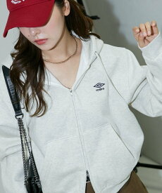 【SALE／10%OFF】UMBRO ワンポイント 刺繍 ジップパーカー 限定展開 25AW フリークスストア トップス パーカー・フーディー グレー ネイビー【送料無料】