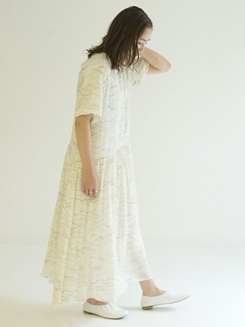 Tomorrowland ペンシルウェーブプリント クルーネックワンピース Rakuten Fashion 楽天ファッション 旧楽天ブランドアベニュー Bz0601