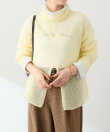 モヘア混タートルニット