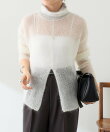 モヘア混タートルニット