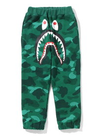 A BATHING APE COLOR CAMO SHARK SWEAT PANTS K ア ベイシング エイプ パンツ ジャージ・スウェットパンツ グリーン パープル【送料無料】