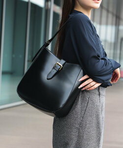 BEAMS HEART WOMEN obNnh g[gobO 25AW fB[X ItBX rWlX ʋ fC[ IItp  r[X n[g obO g[gobO uE ubNyz