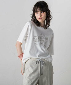 la.f... 【大きいサイズ】刺しゅうコンパクトTシャツ≪洗濯機で洗える≫ ラ・エフ トップス カットソー・Tシャツ ホワイト【送料無料】