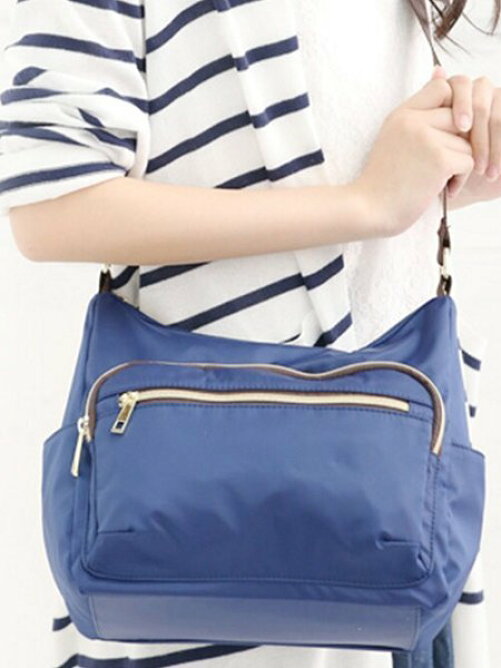 Base Base ナイロンショルダーバッグ Rakuten Fashion 楽天ファッション 旧楽天ブランドアベニュー K630