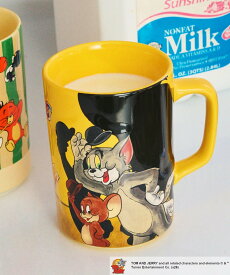 niko and ... 【トムとジェリー】コラボマグカップ/440ml ニコアンド 食器・調理器具・キッチン用品 グラス・マグカップ・タンブラー イエロー