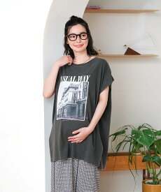 【SALE／30%OFF】LEPSIM 【産前・産後対応】マタニティ/フォトプリントフレンチスリーブT レプシィム マタニティウェア・ベビー用品 マタニティトップス ブラウン ホワイト グレー