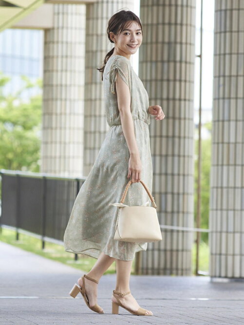 Ketty 煌めくフラワープリント ミディ丈ワンピース 手洗い可能 Rakuten Fashion 楽天ファッション 旧楽天ブランドアベニュー De8634