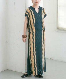 【SALE／60%OFF】KBF ラインデザインニットスカート ケービーエフ スカート その他のスカート ベージュ